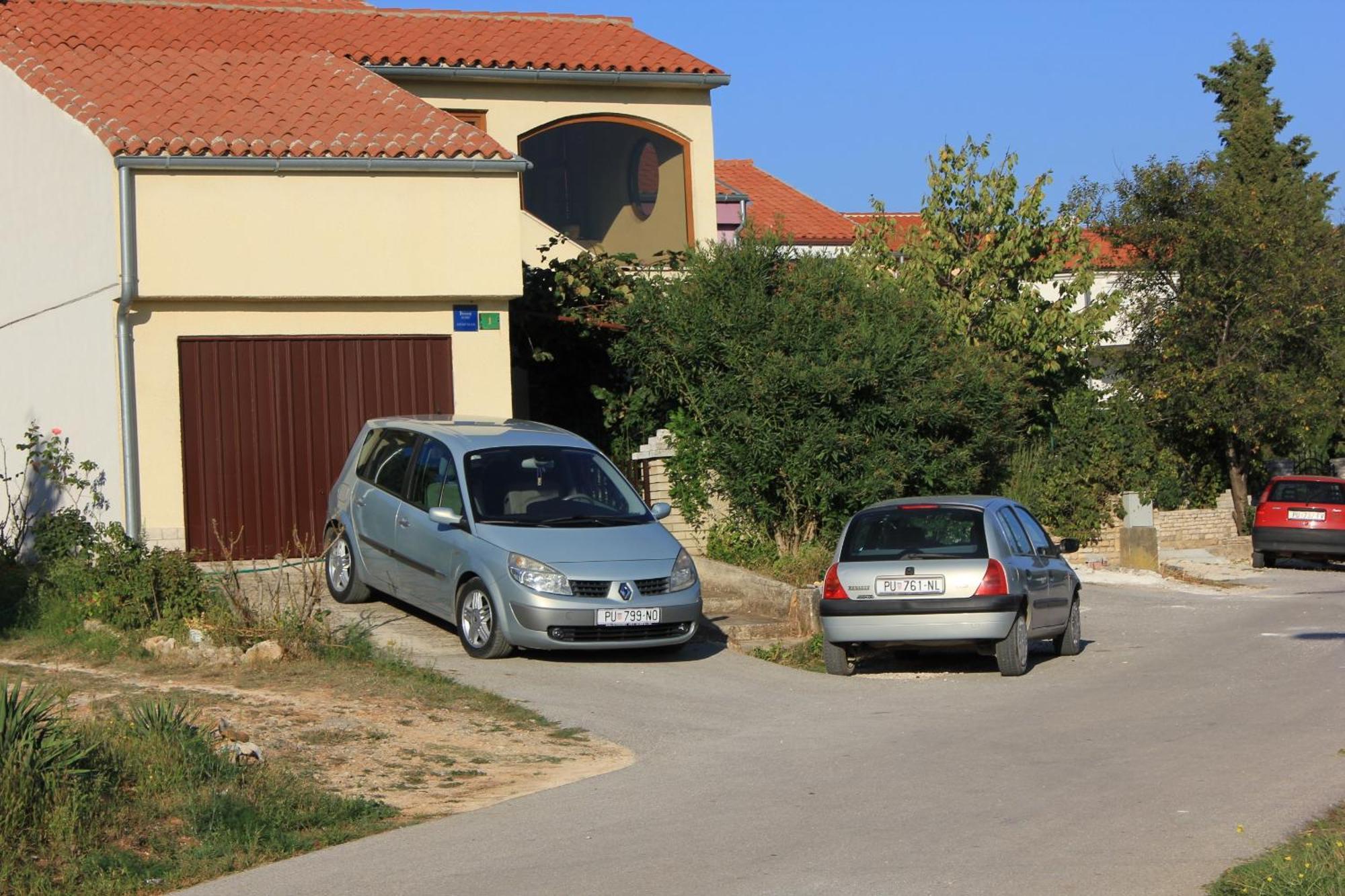 Apartments With A Parking Space Stinjan, Pula - 2279 Exterior foto